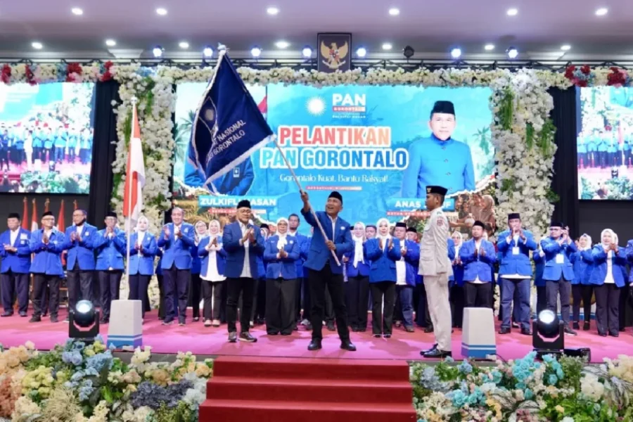 Pelantikan DPW dan DPD PAN Gorontalo, Zulhas Dorong Pengurus Perkuat Konsolidasi dan Pengabdian kepada Masyarakat